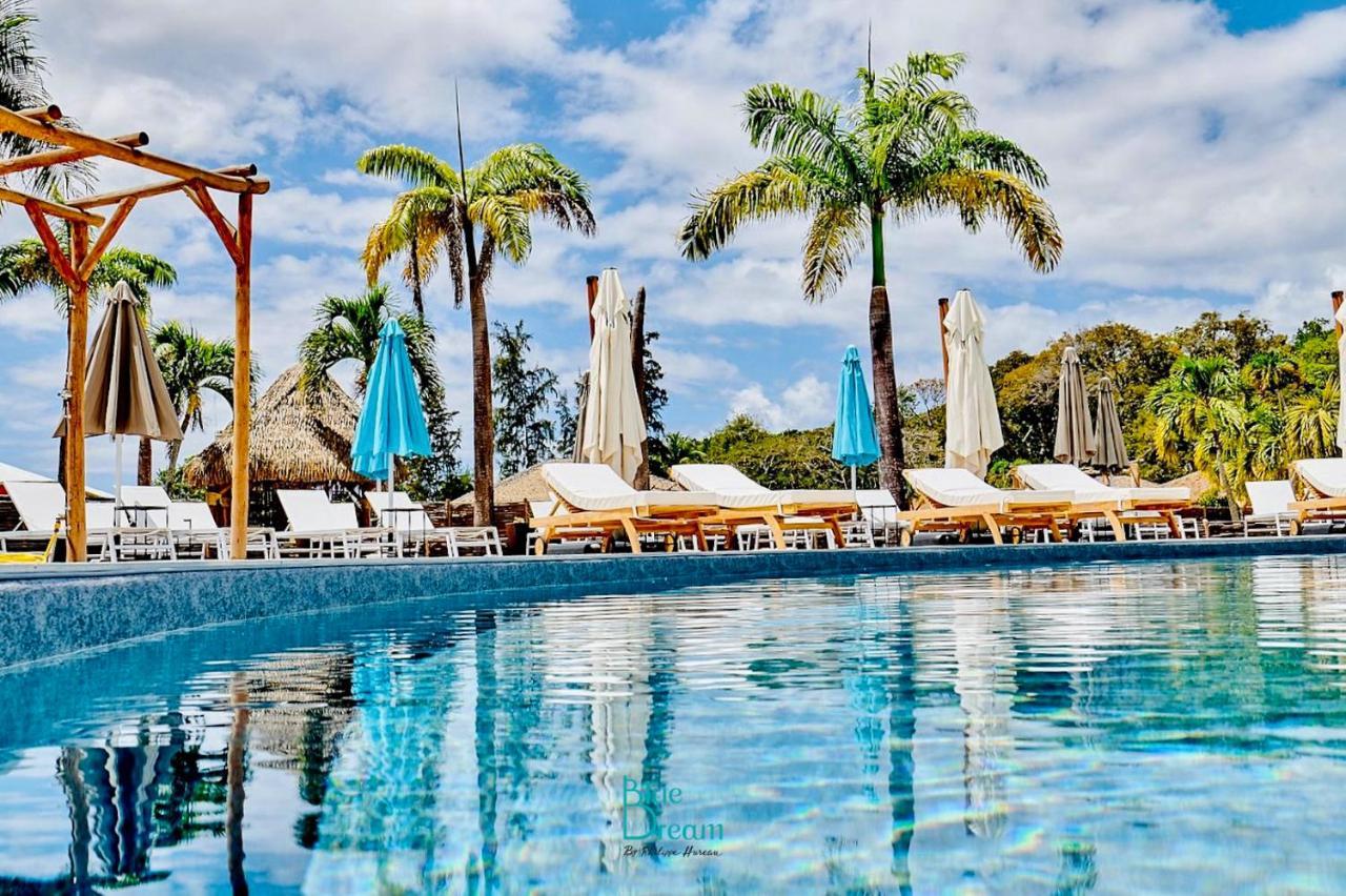 Residence Kawann Plage & Piscine - Toumalacai 249 Folle Anse Exterior photo